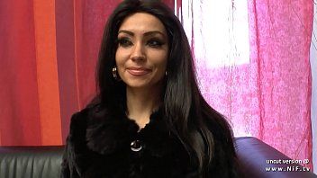 Riproduci Casting porno con una mora matura amante del cazzo