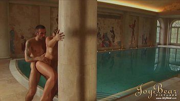 play Porno mit schwangeren Müttern xxx Porno ernst am Pool