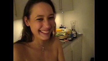 play Amador rindo de seu pinto que faz devastação xxx xxx com amadores