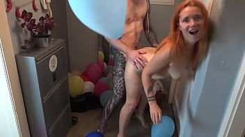 play كل واحدة من هؤلاء النساء الرائعات تقوم بعمل xxx عن طريق الفم بشكل جيد للغاية