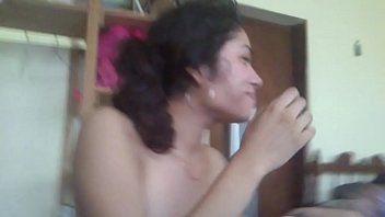 play Momicixxl teenage girls who suck her when they are alone at home
