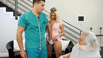 play Porn with Santa calls a doctor who fucks his teenage whore next to him