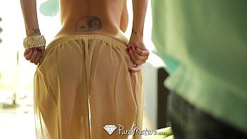 play Dansatoare care face sex pervers